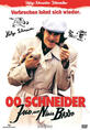 Poster im Vordergrund